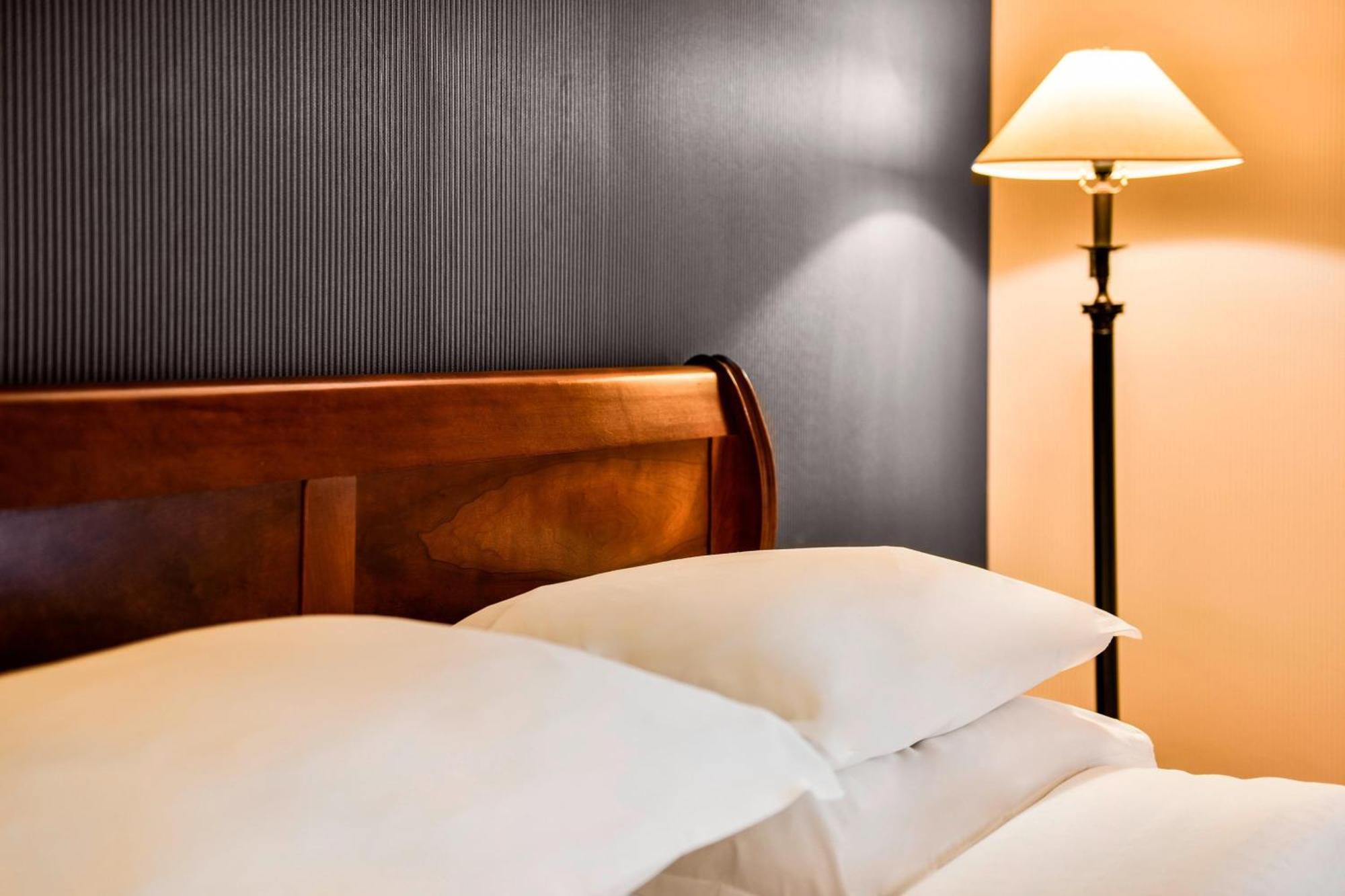 Sheraton Skyline Hotel London Heathrow Hillingdon Exteriör bild