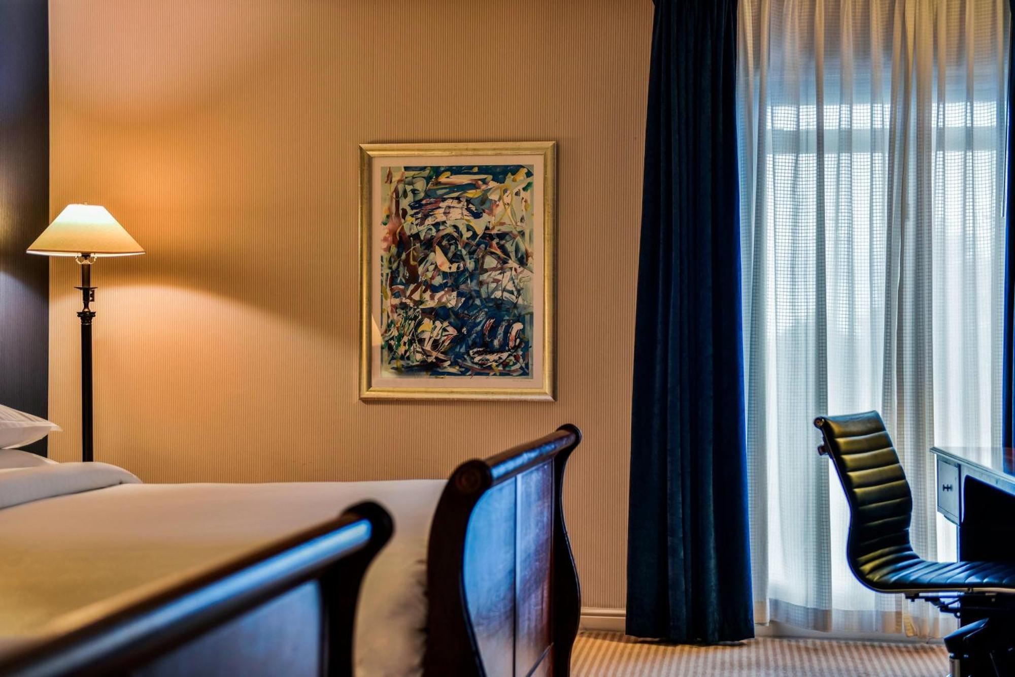 Sheraton Skyline Hotel London Heathrow Hillingdon Exteriör bild