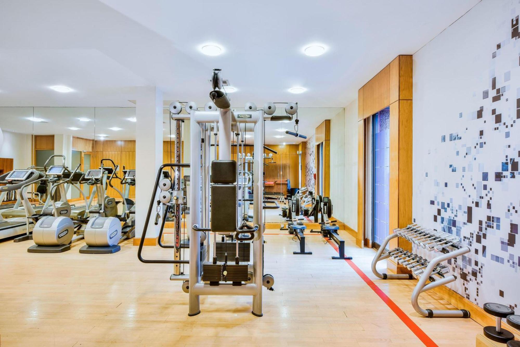 Sheraton Skyline Hotel London Heathrow Hillingdon Exteriör bild