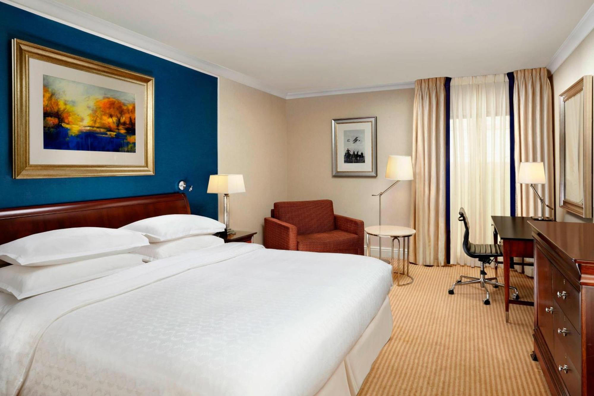 Sheraton Skyline Hotel London Heathrow Hillingdon Exteriör bild